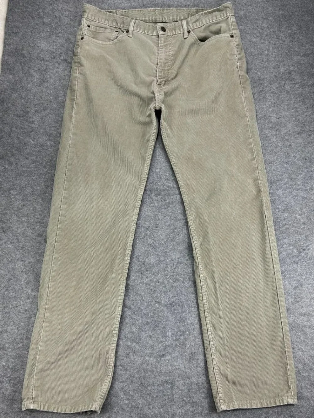 Vintage Levi's 505 Corduroy Pants Mens 38x34 Green Straight Leg Mid Rise Pockets